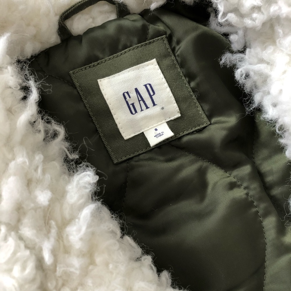 GAP Primaloft Utility Parka Olive Faux Sherpa Trim Size S - Picture 5 of 8